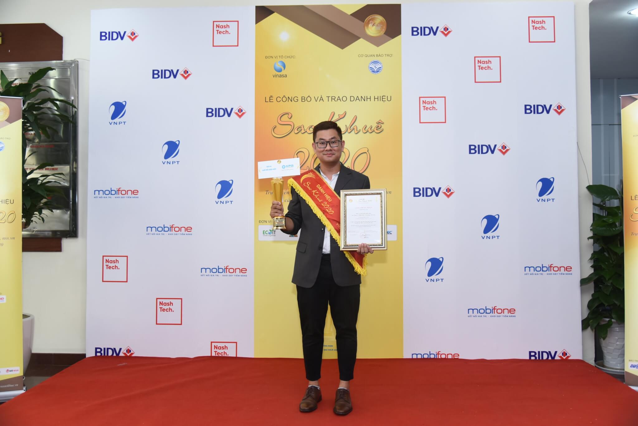 KMS Technology receives Sao Khue award 2020 for its software outsourcing service for the ninth consecutive year