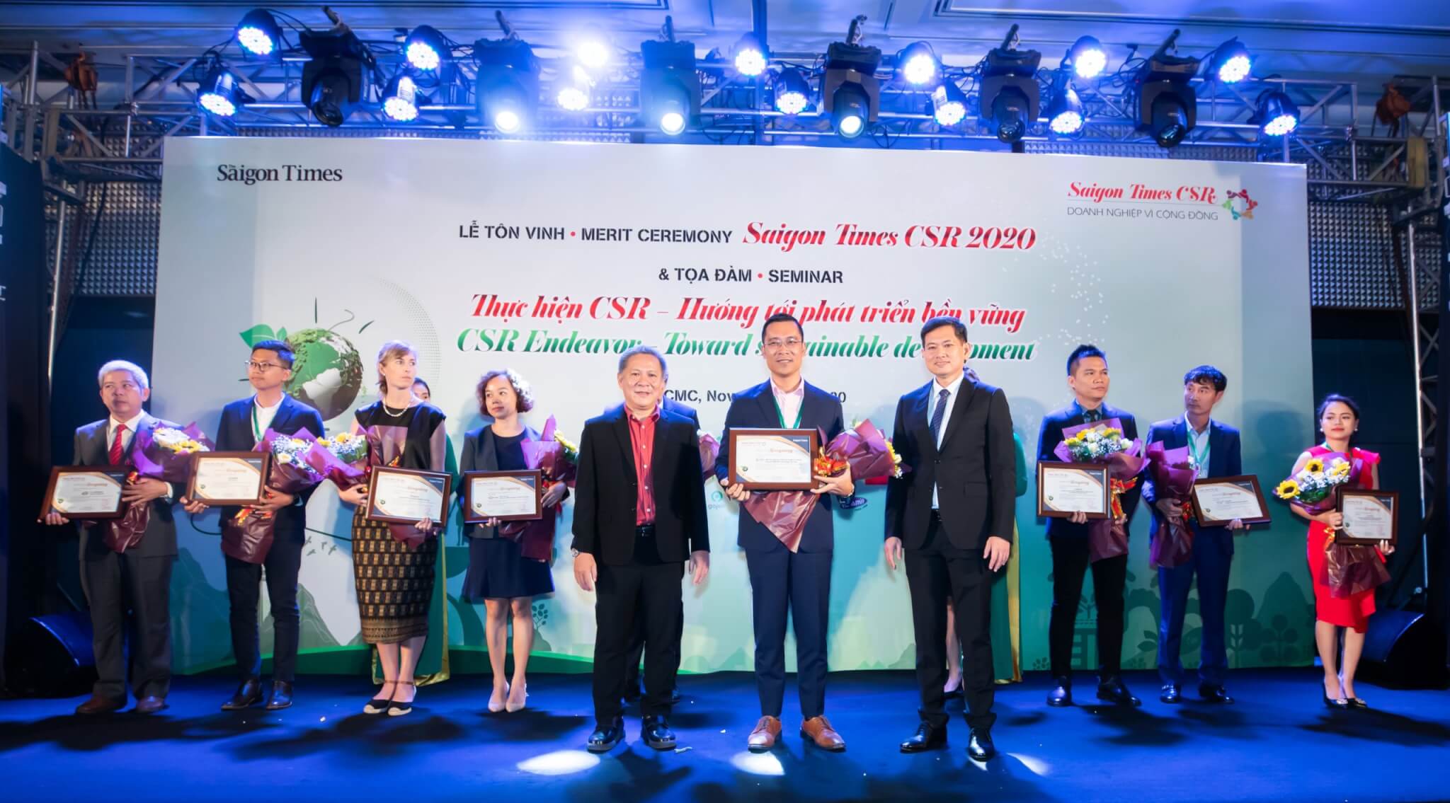 KMS Technology Recognized by the Saigon Times  for Outstanding CSR Practices